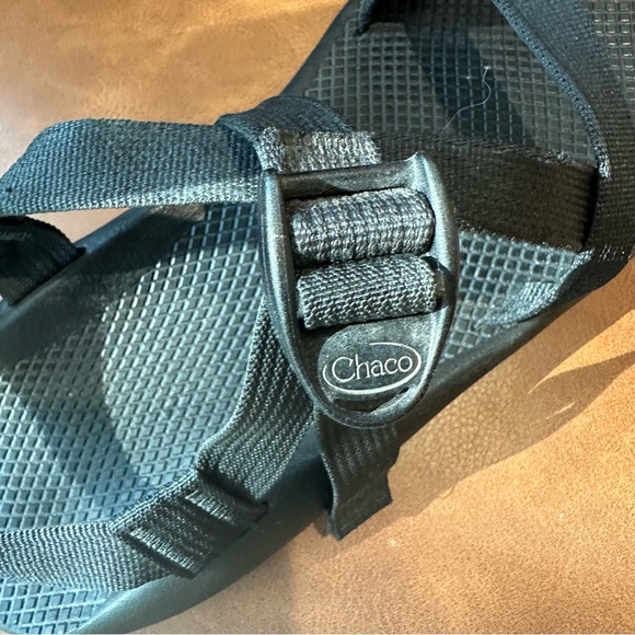 Chacos Mens size 13 - Picture 6 of 7